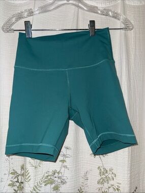 Lululeamon Women’s High-Waist Teal Bike Shorts